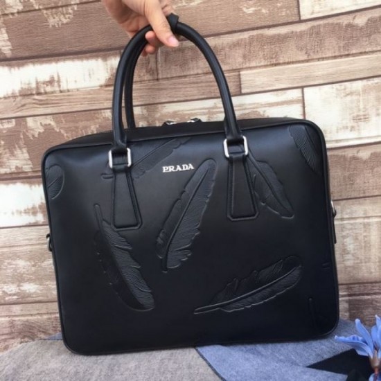 2023FW PRADA Men's Briefcase with the latest and stylish logo 2023FW PRADA Men's Briefcase with the latest and stylish logo