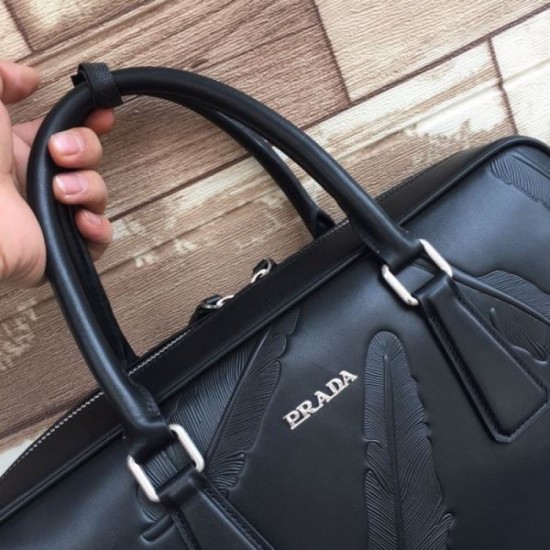 2023FW PRADA Men's Briefcase with the latest and stylish logo 2023FW PRADA Men's Briefcase with the latest and stylish logo