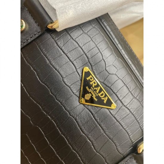 2023FW PRADA Men's Briefcase, a new fall item that can create a new look 2023FW PRADA Men's Briefcase, a new fall item that can create a new look
