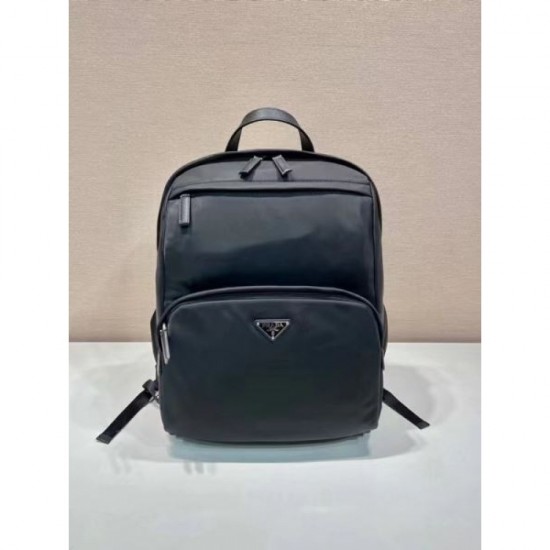 2023FW PRADA Men's Backpack with the latest and stylish logo 2023FW PRADA Men's Backpack with the latest and stylish logo