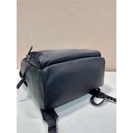 2023FW PRADA Men's Backpack with the latest and stylish logo 2023FW PRADA Men's Backpack with the latest and stylish logo
