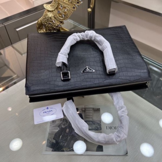 PRADA Prada briefcase 2023FW is sure to be the latest trend PRADA Prada briefcase 2023FW is sure to be the latest trend