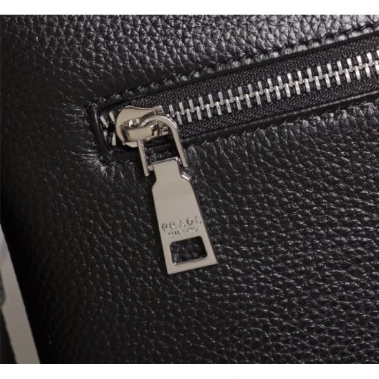 PRADA Shoulder Bag 2023FW Be fashionable now! PRADA Shoulder Bag 2023FW Be fashionable now!