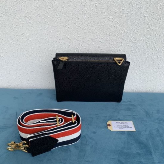 THOM BROWNE Clutch Bag 2023FW Trend Product THOM BROWNE Clutch Bag 2023FW Trend Product