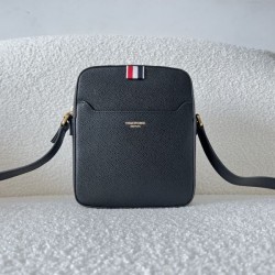 THOM BROWNE Shoulder Bag 2023FW Attractive Good Condition