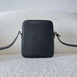 THOM BROWNE Shoulder Bag 2023FW Attractive Good Condition