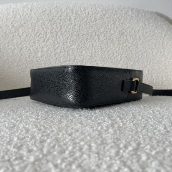 THOM BROWNE Shoulder Bag 2023FW Attractive Good Condition THOM BROWNE Shoulder Bag 2023FW Attractive Good Condition