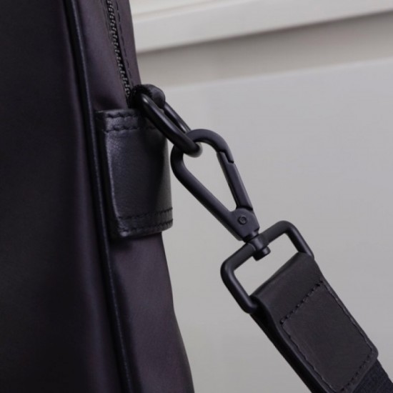 VERSACE Versace 2023SS briefcase HOT new arrival VERSACE Versace 2023SS briefcase HOT new arrival