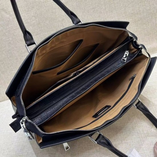 VERSACE Versace 2023SS briefcase Attractive new work VERSACE Versace 2023SS briefcase Attractive new work