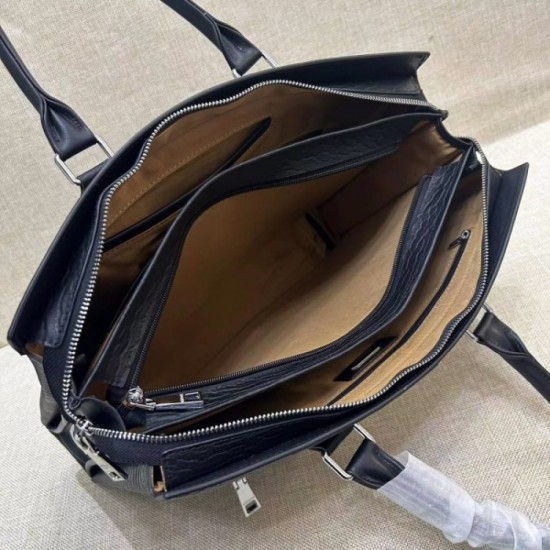VERSACE Versace 2023SS briefcase Attractive new work VERSACE Versace 2023SS briefcase Attractive new work