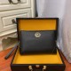 VERSACE Versace 2023SS Clutch bag Attractive style VERSACE Versace 2023SS Clutch bag Attractive style