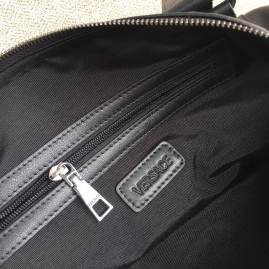 VERSACE Versace 2023SS travel bag popularity rising VERSACE Versace 2023SS travel bag popularity rising