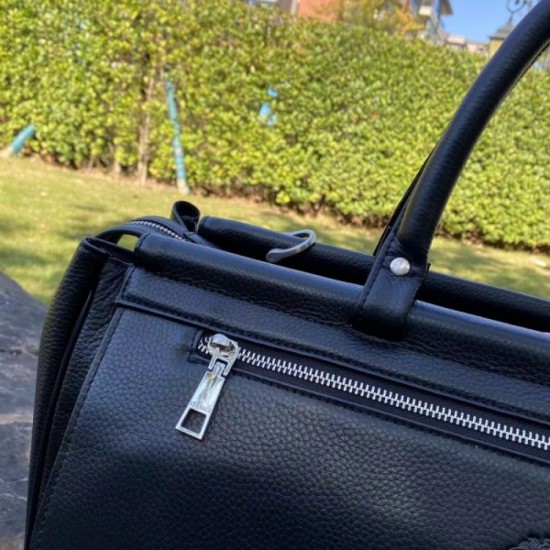 VERSACE Versace 2023SS travel bag big success in spring VERSACE Versace 2023SS travel bag big success in spring