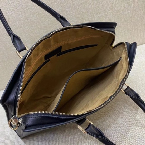 Highly rated item 2023SS VERSACE Versace briefcase Highly rated item 2023SS VERSACE Versace briefcase