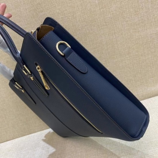 The popularity never fades! 2023SS VERSACE Versace briefcase The popularity never fades! 2023SS VERSACE Versace briefcase
