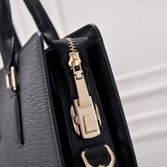 2023SS VERSACE Versace briefcase that I want to pay particular attention to 2023SS VERSACE Versace briefcase that I want to pay particular attention to