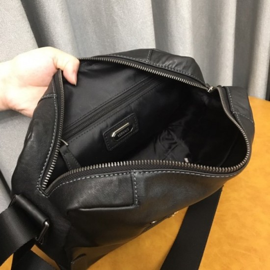 Trendy style 2023SS VERSACE Versace shoulder bag Trendy style 2023SS VERSACE Versace shoulder bag