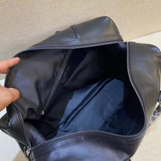 Summer light coordination 2023SS VERSACE Versace travel bag Summer light coordination 2023SS VERSACE Versace travel bag