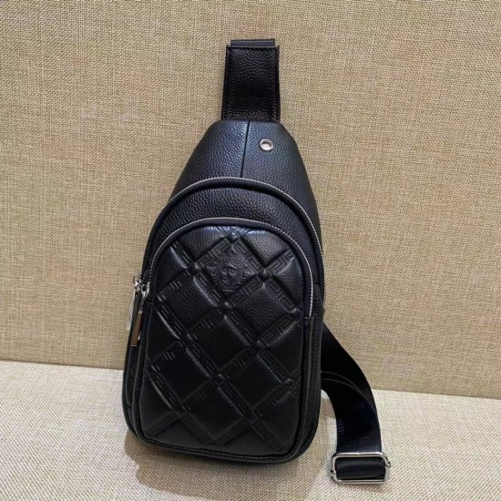 Must-buy 2023FW VERSACE Versace chest bag Must-buy 2023FW VERSACE Versace chest bag
