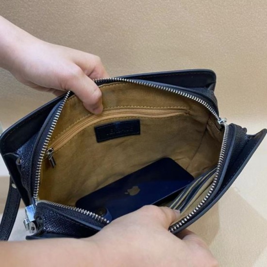 Big sale new item limited 2023FW VERSACE Versace clutch bag Big sale new item limited 2023FW VERSACE Versace clutch bag