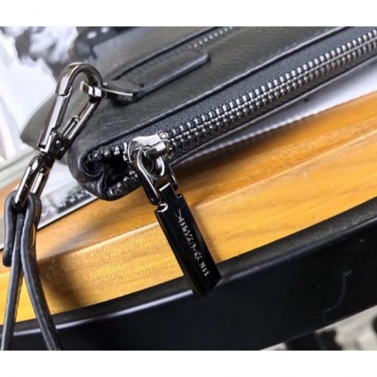 VERSACE Versace clutch bag 2023FW Keep an eye on it VERSACE Versace clutch bag 2023FW Keep an eye on it