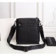 VERSACE Versace shoulder bag 2023FW attracting a lot of attention VERSACE Versace shoulder bag 2023FW attracting a lot of attention