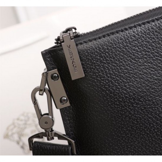 VERSACE Versace shoulder bag 2023FW attracting a lot of attention VERSACE Versace shoulder bag 2023FW attracting a lot of attention
