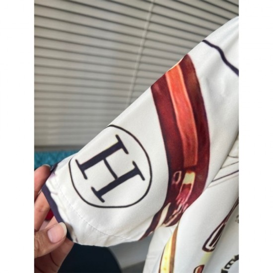 2023SS latest fashionable logo short-sleeved shirt HERMES Hermes 2023SS latest fashionable logo short-sleeved shirt HERMES Hermes