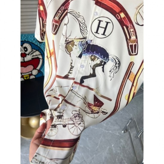 2023SS latest fashionable logo short-sleeved shirt HERMES Hermes 2023SS latest fashionable logo short-sleeved shirt HERMES Hermes