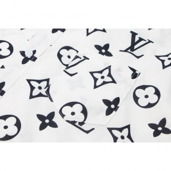2023SS Persistent Popular Standard Product Short Sleeve Shirt LOUIS VUITTON Louis Vuitton 2023SS Persistent Popular Standard Product Short Sleeve Shirt LOUIS VUITTON Louis Vuitton