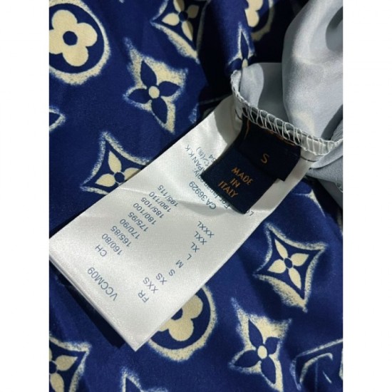 2023SS Super rare hard-to-find short-sleeved shirt LOUIS VUITTON Louis Vuitton 2023SS Super rare hard-to-find short-sleeved shirt LOUIS VUITTON Louis Vuitton