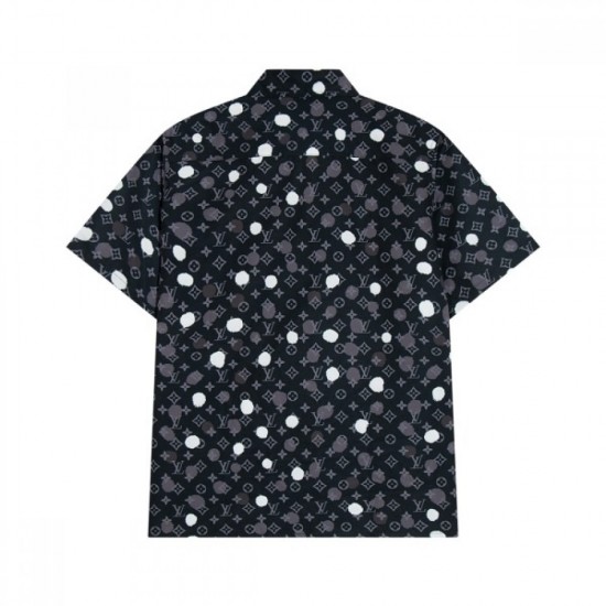 2023SS discount period limited sale short-sleeved shirt LOUIS VUITTON Louis Vuitton 2023SS discount period limited sale short-sleeved shirt LOUIS VUITTON Louis Vuitton