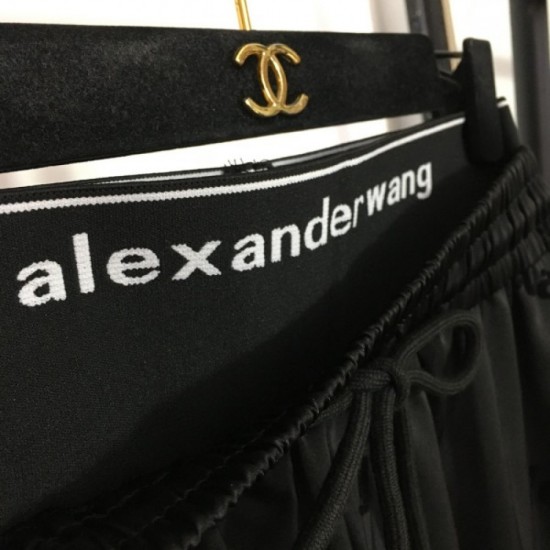 This summer's big favorite wide pants 2023SS ALEXANDER WANG This summer's big favorite wide pants 2023SS ALEXANDER WANG