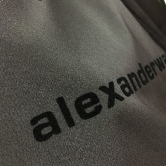 This summer's big favorite wide pants 2023SS ALEXANDER WANG This summer's big favorite wide pants 2023SS ALEXANDER WANG