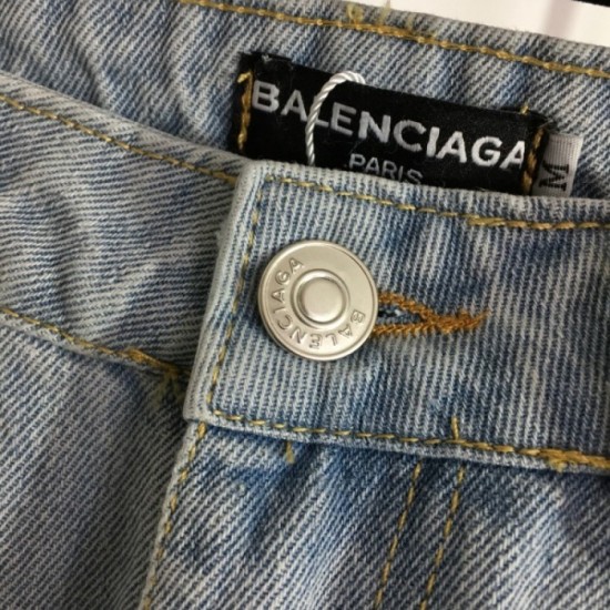 BALENCIAGA Balenciaga 2023SS jeans spring and summer new work limited super hard to obtain BALENCIAGA Balenciaga 2023SS jeans spring and summer new work limited super hard to obtain