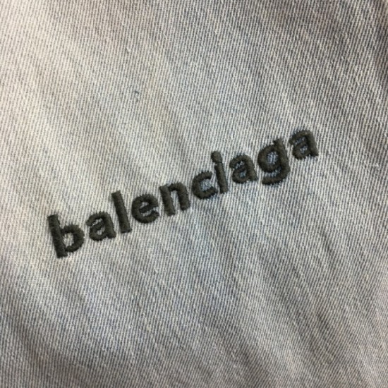 BALENCIAGA Balenciaga 2023SS jeans spring and summer new work limited super hard to obtain BALENCIAGA Balenciaga 2023SS jeans spring and summer new work limited super hard to obtain