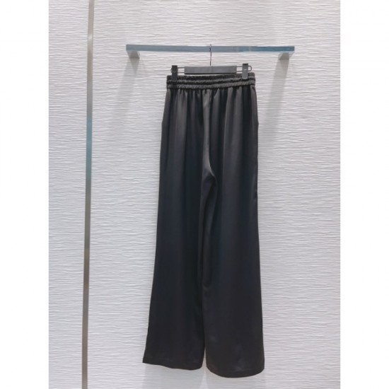 New straight pants perfect for early spring and summer 2023SS CHANEL Chanel New straight pants perfect for early spring and summer 2023SS CHANEL Chanel