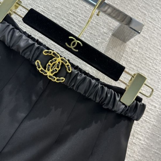 2023FW High Waist Pants CHANEL Popular item in both magazines and the city 2023FW High Waist Pants CHANEL Popular item in both magazines and the city