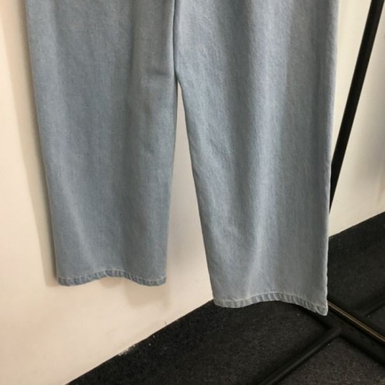 CHANEL CHANEL This season's featured new 2023FW jeans using color CHANEL CHANEL This season's featured new 2023FW jeans using color