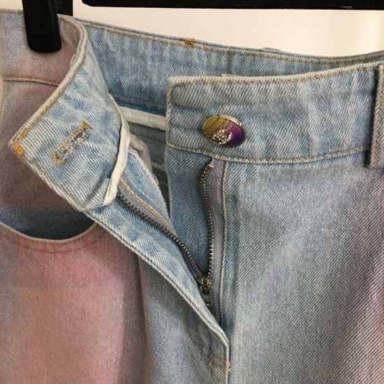 CHANEL CHANEL This season's featured new 2023FW jeans using color CHANEL CHANEL This season's featured new 2023FW jeans using color