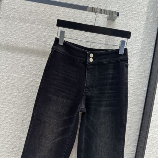 2023FW Jeans LOEWE A coveted brand that makes you feel good 2023FW Jeans LOEWE A coveted brand that makes you feel good