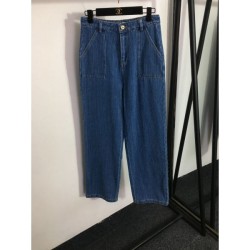 2023FW Jeans LOEWE Active during the change of seasons