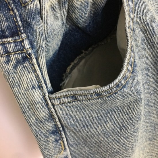 Very popular item denim pants 2023SS LOUIS VUITTON Louis Vuitton Very popular item denim pants 2023SS LOUIS VUITTON Louis Vuitton