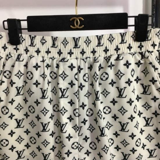 LOUIS VUITTON Louis Vuitton 2023SS shorts Summer new work of the topic LOUIS VUITTON Louis Vuitton 2023SS shorts Summer new work of the topic