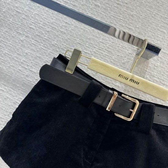 2023FW Shorts MIU MIU Pre-release limited 2023FW Shorts MIU MIU Pre-release limited