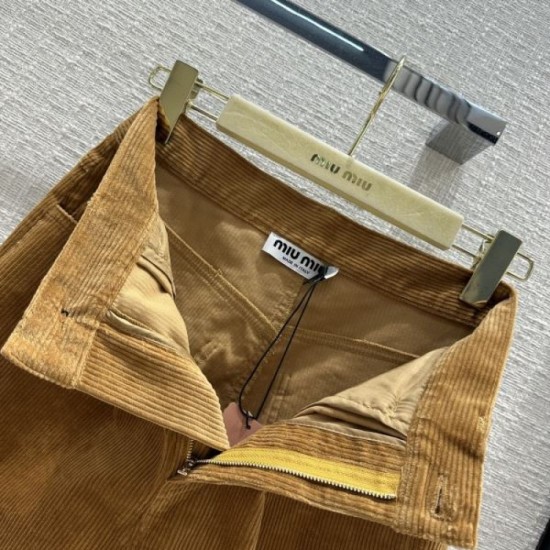2023FW MIU MIU I want it now Straight pants 2023FW MIU MIU I want it now Straight pants