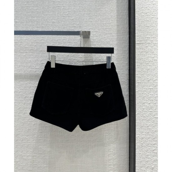 PRADA Prada 2023FW shorts New this season! Adults are also OK! PRADA Prada 2023FW shorts New this season! Adults are also OK!