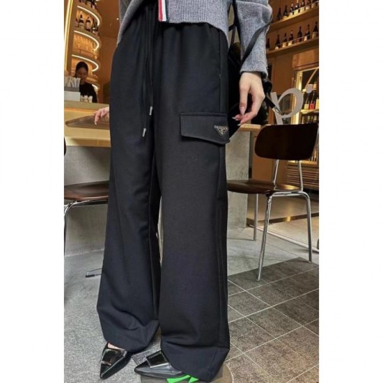 PRADA Prada is gaining popularity! Stylish new 2023FW wide pants PRADA Prada is gaining popularity! Stylish new 2023FW wide pants