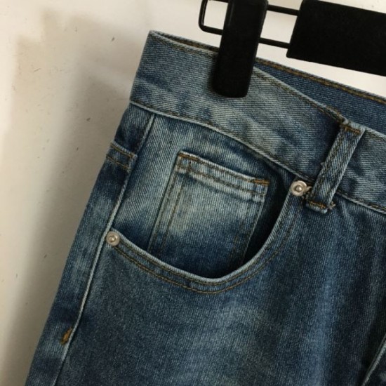 PRADA Check out the trends of the season 2023FW jeans PRADA Check out the trends of the season 2023FW jeans