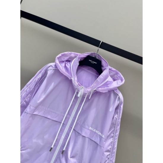 BALENCIAGA Balenciaga 2023FW Parka Now popular with celebrities BALENCIAGA Balenciaga 2023FW Parka Now popular with celebrities